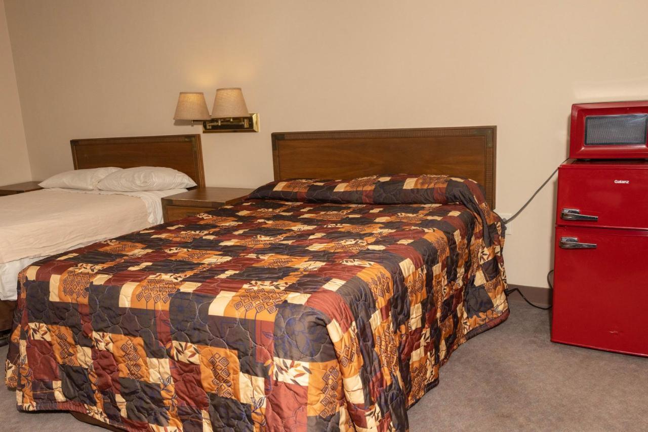 Lafayette Inn Moundsville Eksteriør billede